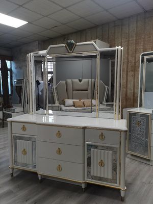 MDF Kaca Kamar Tidur Set Furniture Lemari Tempat Tidur Meja Samping Meja Rias Full Set