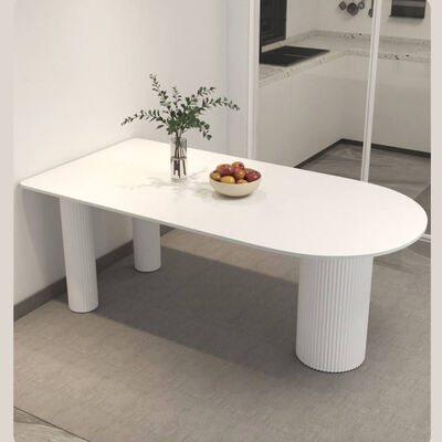Set Meja Makan Skandinavia Putih Base Logam Furnitur Ruangan Makan Batu Slate Atas Meja Makan Modern untuk Apartemen Hotel