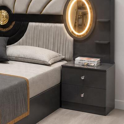 Set Kamar Tidur Lengkap Mewah Kerajaan Turki Ukuran King Rangka Kayu Headboard Lampu Perabot Kamar Tidur Modern